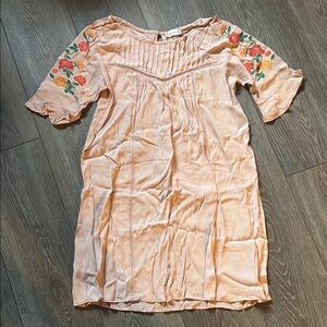 Altar’d state blouse EUC